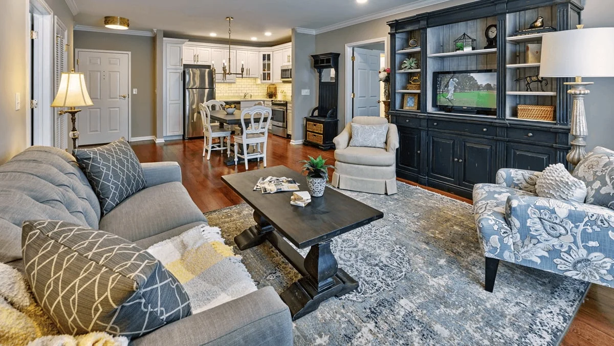 Residences: Interior Photos